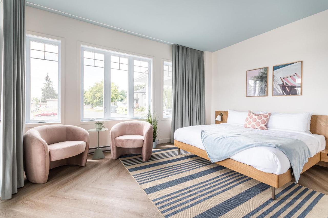 Hotel Le Rosay Venise-en-Québec エクステリア 写真