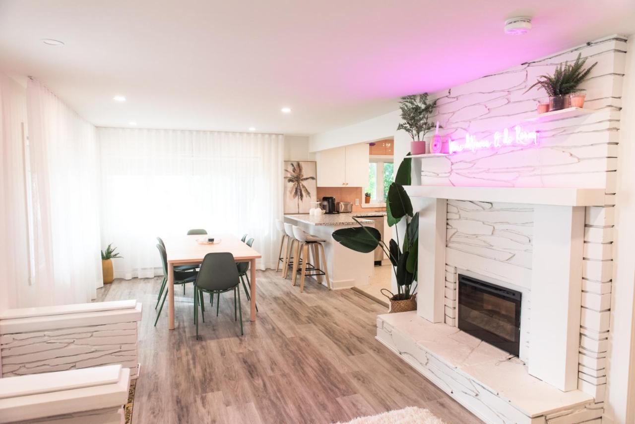 Hotel Le Rosay Venise-en-Québec エクステリア 写真